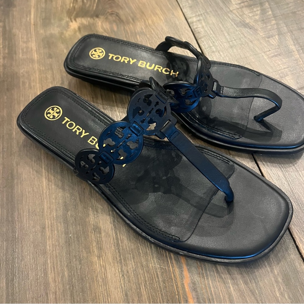 Tory Burch Tiny Miller Thong Sandals | Black | Leather | VGUC | 8 - Picture 6 of 9